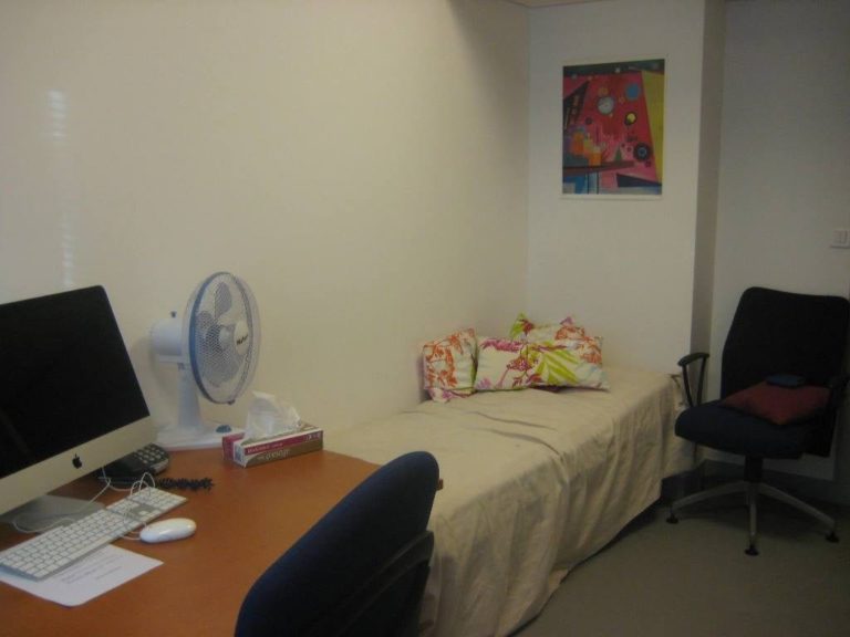 IPS 9 consultation bureau WEB 1024x768 1 768x576